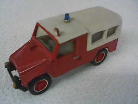 Maquette de véhicule de pompier DDGE WC 56 - MVI