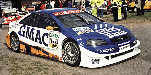 OPEL V8 COUPE DTM 2004
