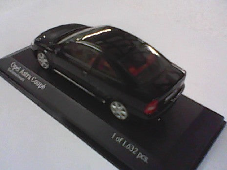 OPEL ASTRA COUPE NOIR