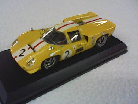 LOLA T70 COUPE BRANDS HATCH 1968