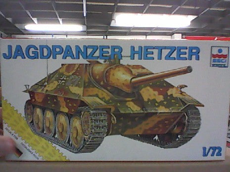 JAGDPANZER HETZER  1/72