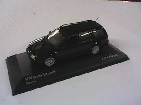 VW Bora Variant 1999 Noir 1/43 - Modèle Miniature de Collection