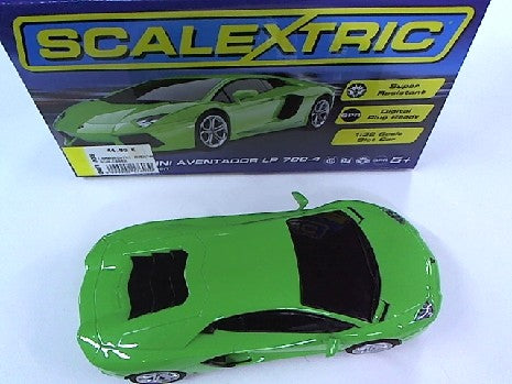 LAMBORGHINI AVENTADOR LP700-4