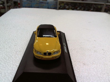BMW Z3 JAUNE 1/43