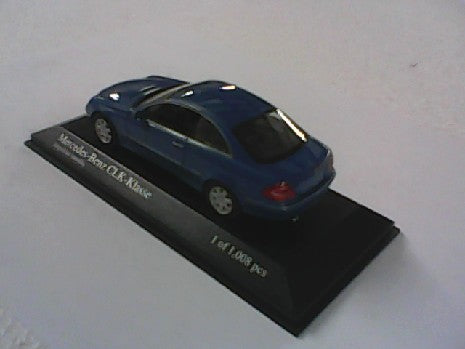 MERC. CLK COUPE BLEU 02