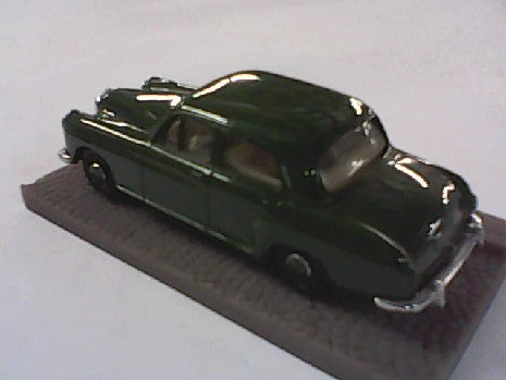 MERCEDES 219 BERLINE VERTE 1/43
