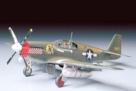 NORTH AMERICAN P-51B MUSTANG