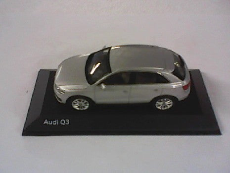 AUDI Q3 ICE SILVER 1/43