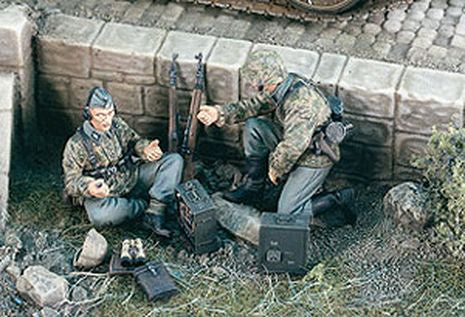 RADIOS ALLEMANDS 2 Fig   1/35