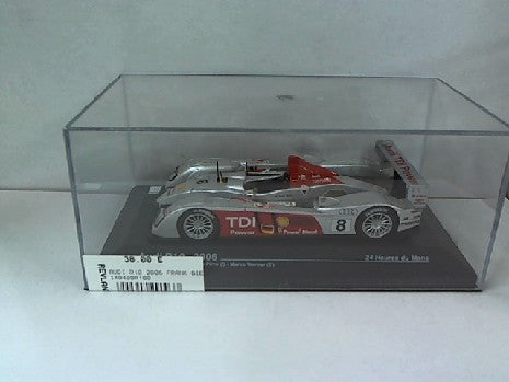 AUDI R10 2006 - Modèle Miniature de Course IXO