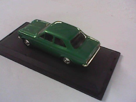 ESCORT 1300 GT VERT METAL 1968 1/43