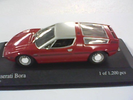 MASERATI BORA 1972 ROUGE