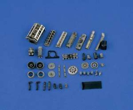 MOTEUR TIGRE MAYBACH     1/35