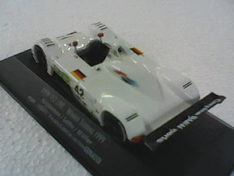 BMW V12 LMR KRIST/LEHTO/MULLER SEBRING 99