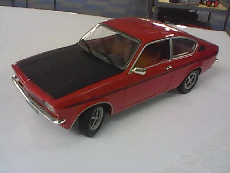 KADETT C SR  ROUGE '76
