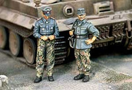 OFFICIERS ALL.44 WW2  x2 1/35