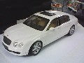Miniature Bentley Flying Spur Blanc 1/43 - Minichamps