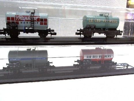 4 WAGONS CITERNES SOUDEES OCEM 29 N