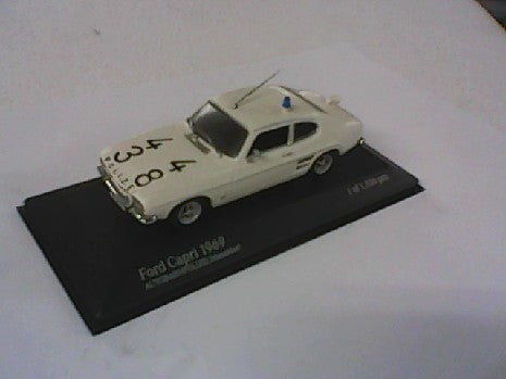 Miniature de la Ford Capri 1969 Police de Düsseldorf - Minichamps 1/43