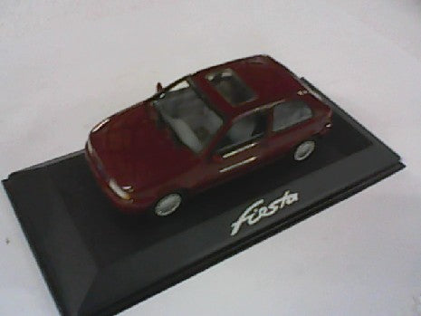 FORD FIESTA 1995 ROUGE FONCE 1/43