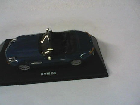 MINIATURE JUNIOR 1/43