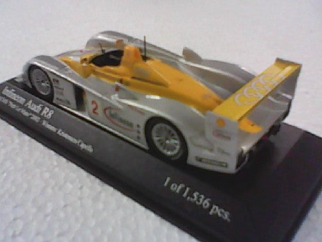 AUDI R8 L.M 2002 Miniature 1/43 par MINICHAMPS