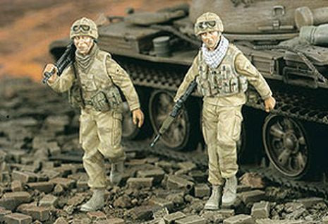 BRITISH MG GUERRE GOLFE  1/35