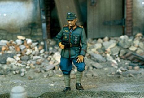 GENERAL ALLEMAND WW2     1/35