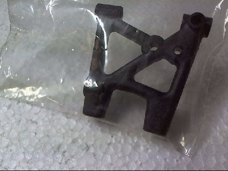 TRIANGLE INFERIEUR AR GAUCHE