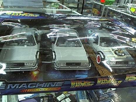 SET DE 3 DELOREAN "RETOUR VERS LE FUTUR" 1/2/3 1/24