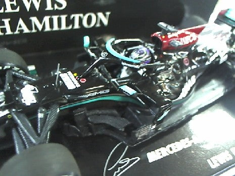 MERCEDES AMG PETRONAS W12 HAMILTON BAHRAIN