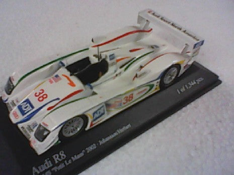 Miniature Audi R8 ALMS 2002 - Modèle détaillé par Minichamps
