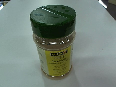 SOL ARGILEUX ROUGEATRE