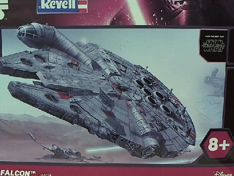 Millennium Falcon 1:72