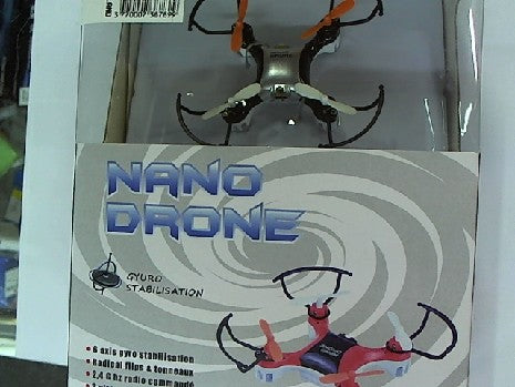 NANO DRONE NOIR