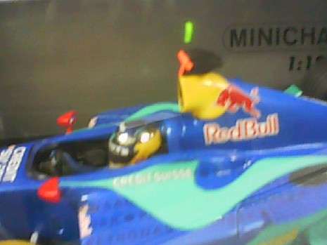 SAUBER PETRONAS C22 HEIDFELD 1/18