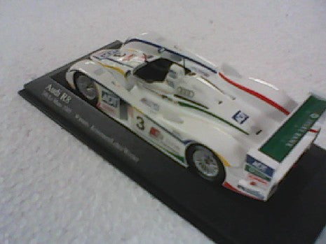 Audi R8 24H Le Mans 2005 Winner - Miniature de Collection
