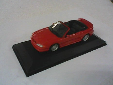 FORD MUSTANG CABRIO 1994 ROUGE 1/43
