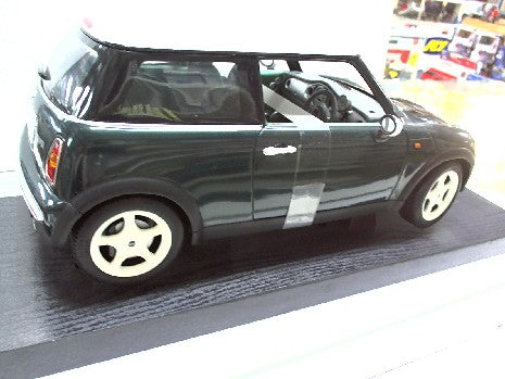 MINI V COOPER DROITE