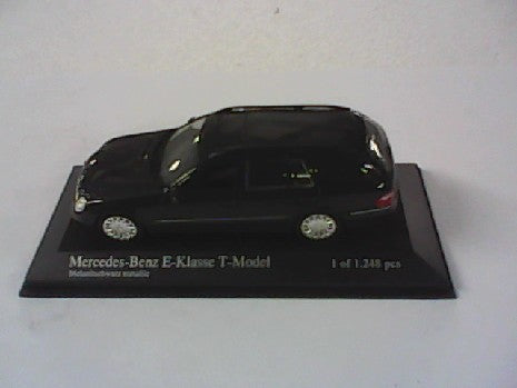 MERC. CLASS E NOIR 2003