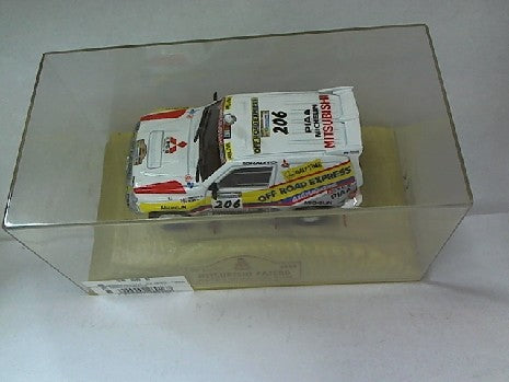 Mitsubishi Pajero 1998 1/43 - Modèle Miniature Jean Pierre Fontenay Paris Dakar