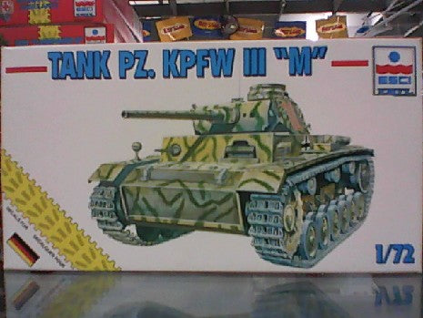 TANK PZ KPFW III  M  1/72
