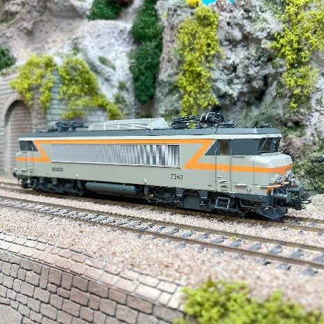 Locomotive BB 22200 SNCF N - Modélisme Ferroviaire de Précision