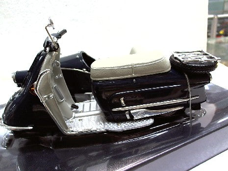 HEINKEL ROLLER AVEC BEIWAGEN 1/10 - MAQUETTE DE VÉHICULES MINIATURES