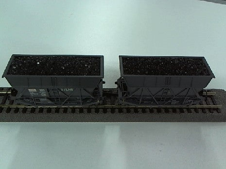 2 WAGONS TR╔MIES EF30 STEMI SNCF EPOQUE IV HO