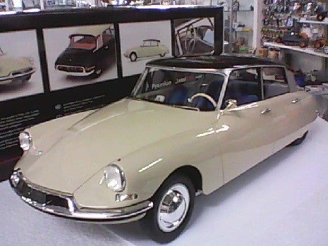 CITROEN DS19 TYPE 1 1955 CREME TOIT NOIR 1/12