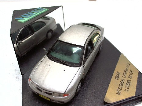 MITSUBISHI CARISMA GLS 1/43 SILVER