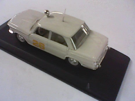 BMW 2000 RALLYE 1967 1/43 BLANCHE