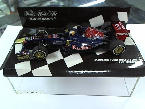 TORO ROSSO STR8 VERGNE 2013 1/43