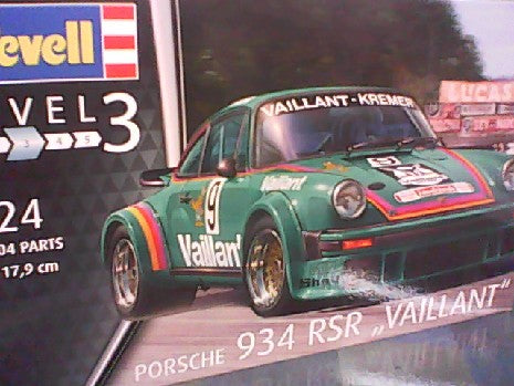 PORSCHE 934 RSR VAILLANT 1/24